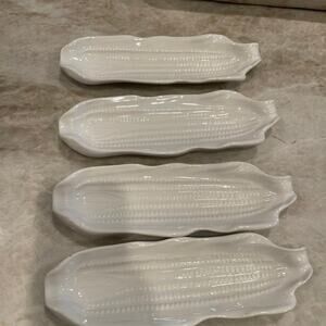 Vintage Calif USA pottery Corn shaped holders x 4